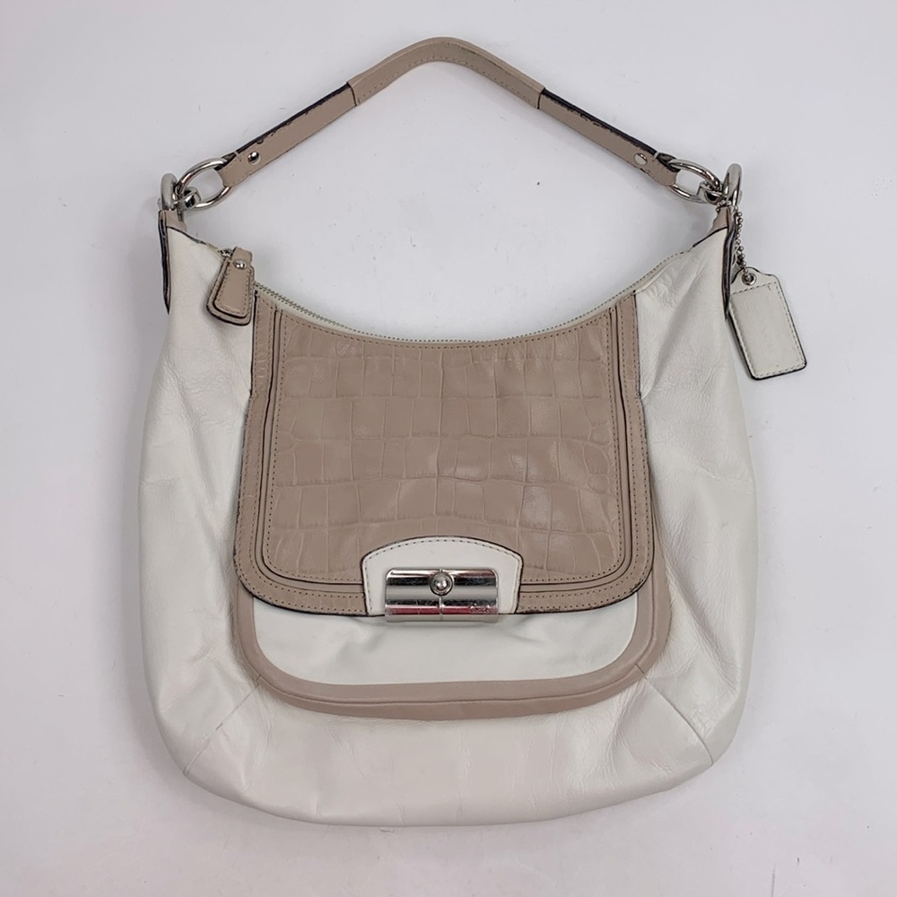 Coach Kristin Leather Shoulder Bag Creme Tan Zip close Pink Lined Silver clasp
